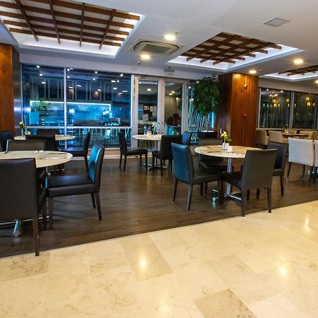 Ramada Encore Istanbul Kartal Esterno foto
