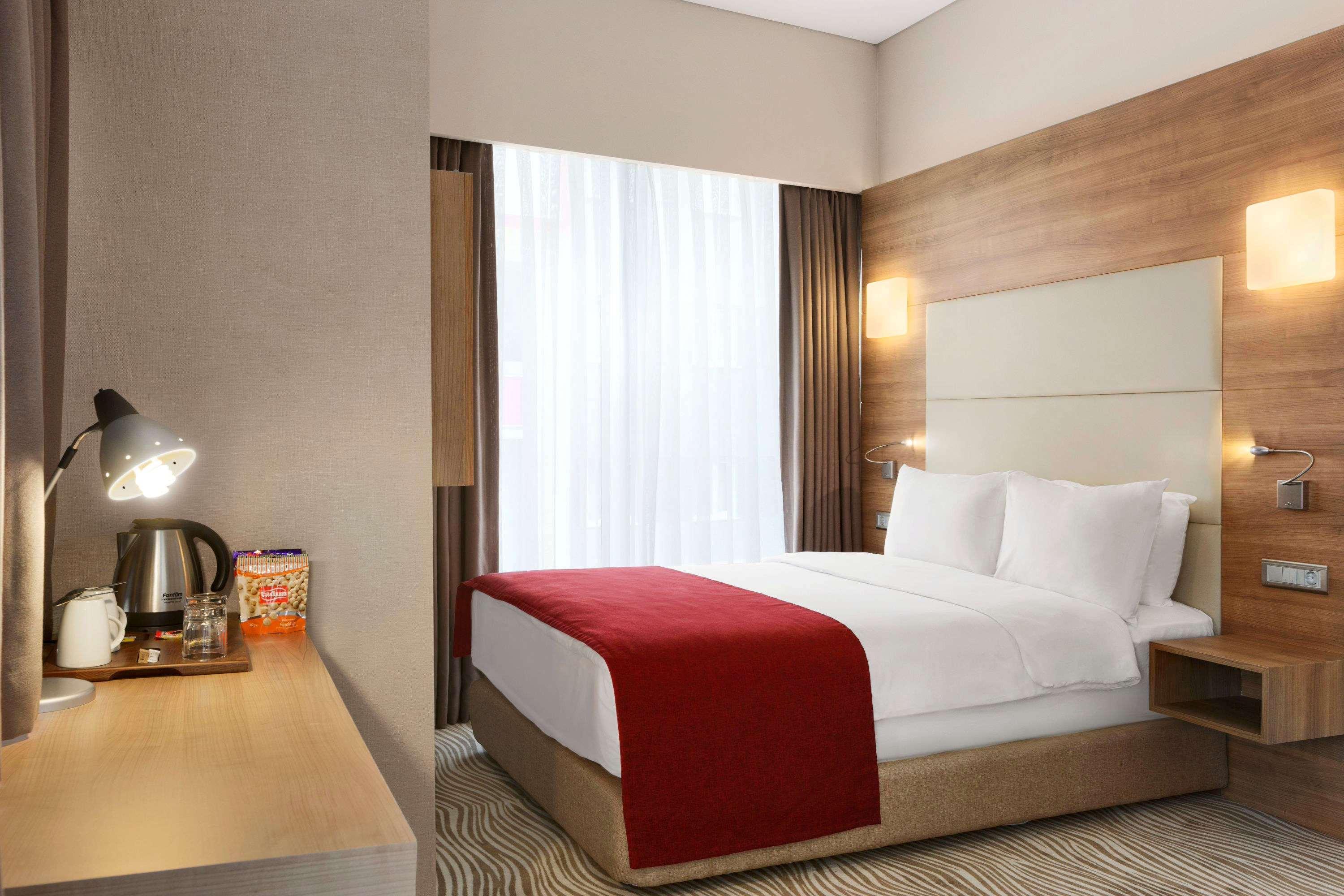 Ramada Encore Istanbul Kartal Esterno foto