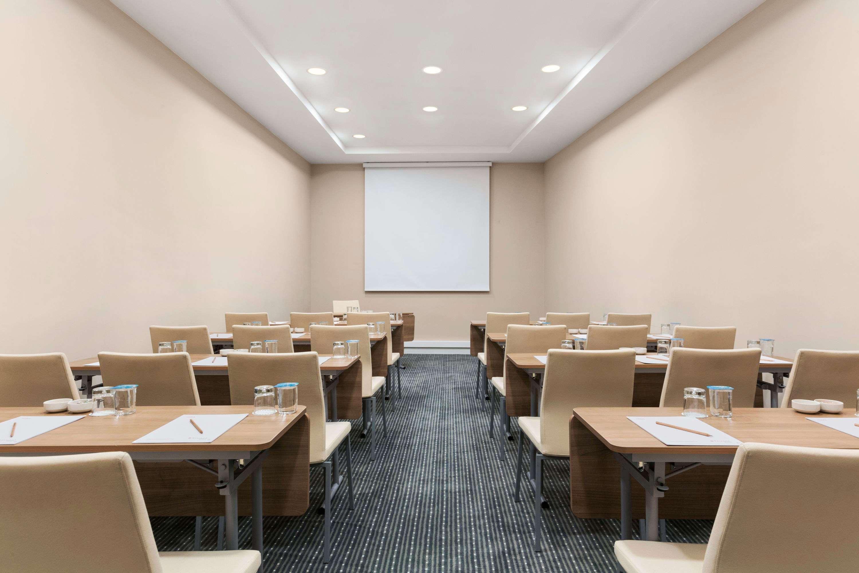 Ramada Encore Istanbul Kartal Esterno foto