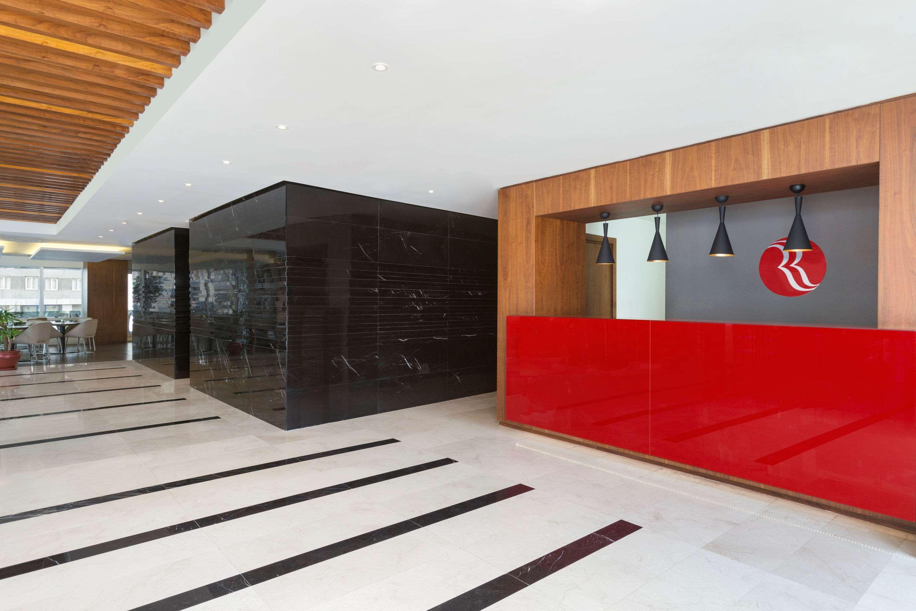 Ramada Encore Istanbul Kartal Esterno foto