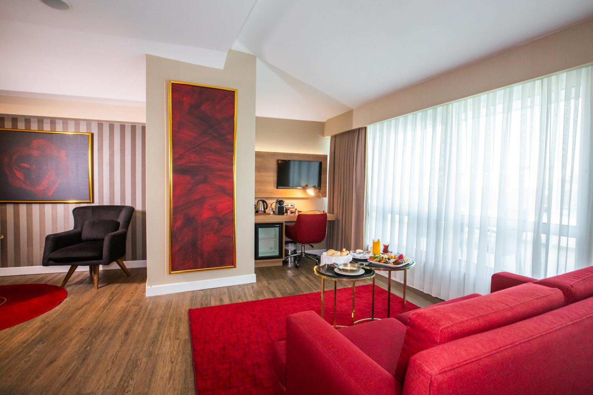 Ramada Encore Istanbul Kartal Esterno foto