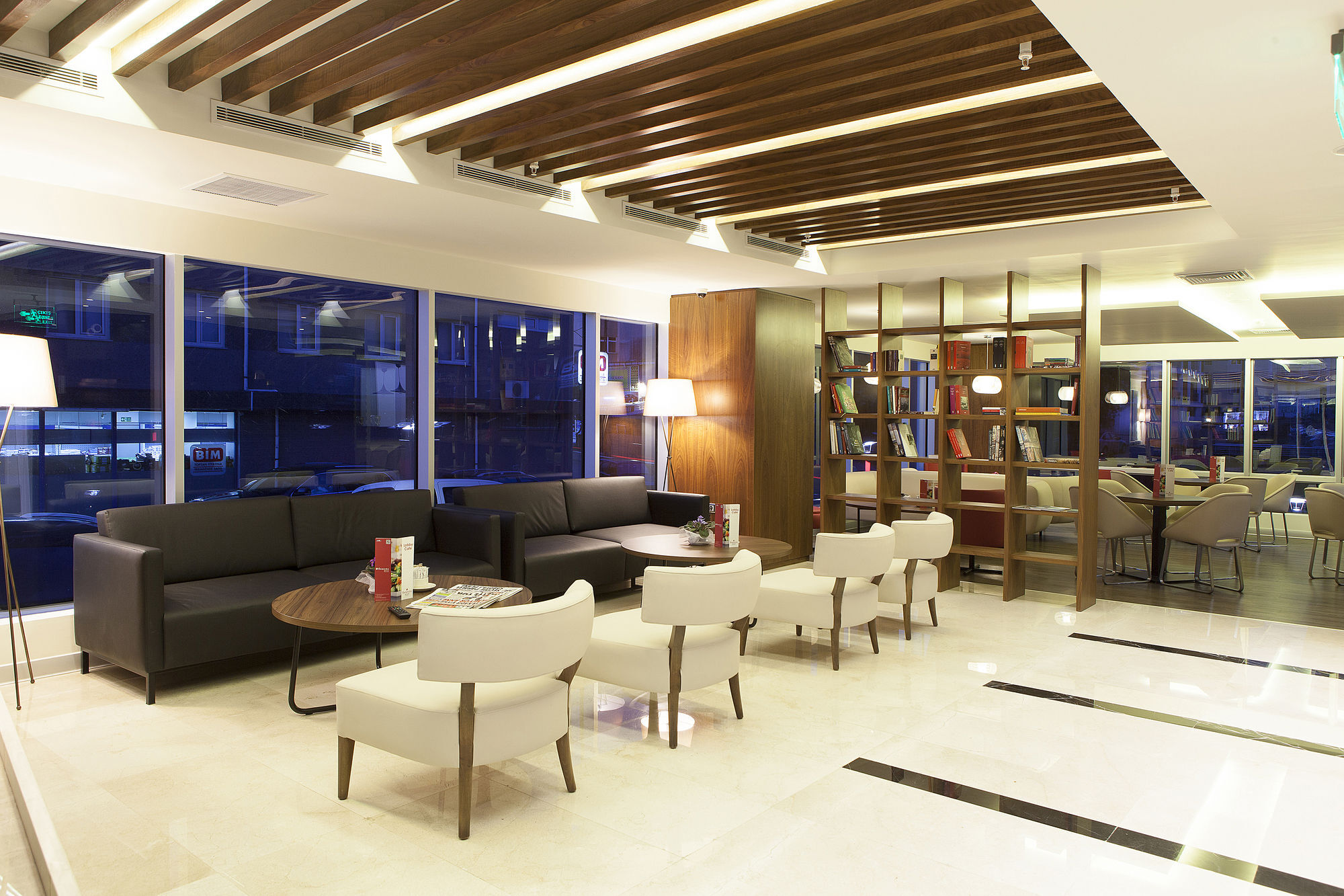Ramada Encore Istanbul Kartal Esterno foto