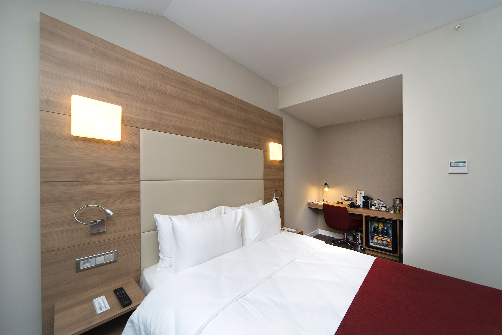 Ramada Encore Istanbul Kartal Esterno foto
